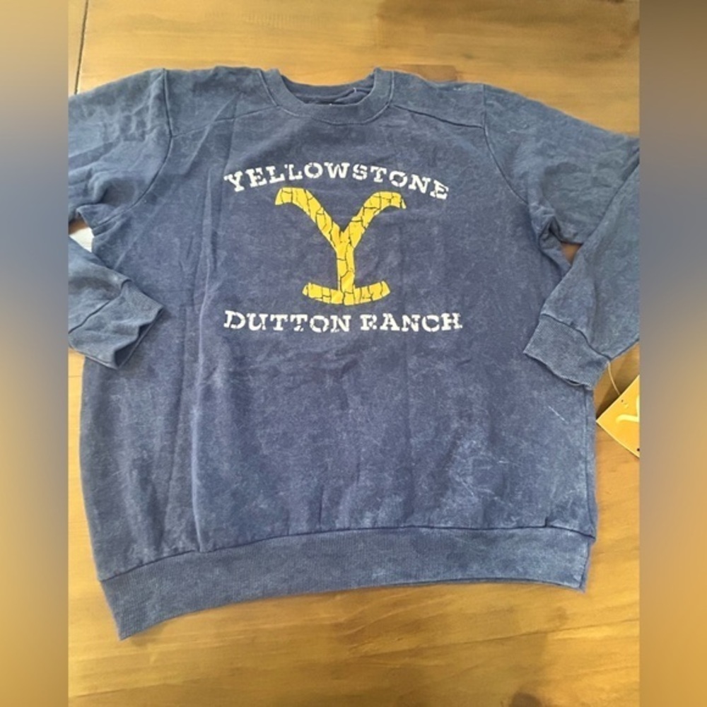 NWT Yellowstone Mineral Washed Blue Crew Sweatshirt